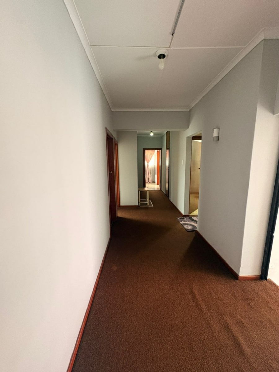 4 Bedroom Property for Sale in Braelyn Eastern Cape